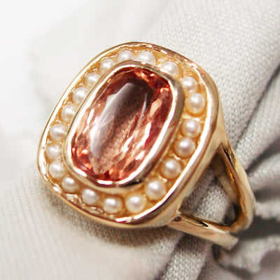 14k yellow gold with precious topaz and baroque Akoya pearl